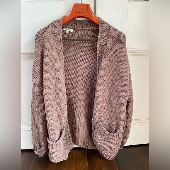 Pinkblush // Mocha Oversized Bubble Sleeve Cardigan - Picture 3 of 8